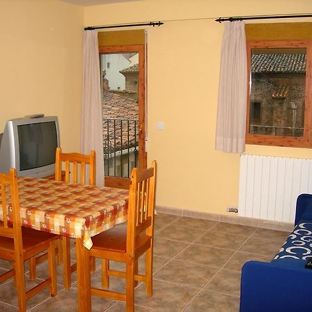Apartamentos Turisticos Rosario Camarena de la Sierra Eksteriør billede