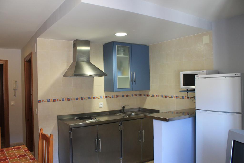 Apartamentos Turisticos Rosario Camarena de la Sierra Værelse billede