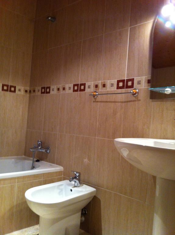 Apartamentos Turisticos Rosario Camarena de la Sierra Eksteriør billede